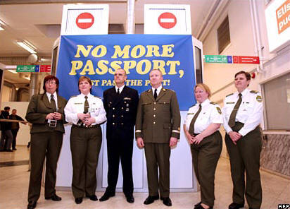 Malta Schengen Boarder guards at a checkpoint in Tallinn, Estonia, mark the Schengen expansion on 20 December 2007